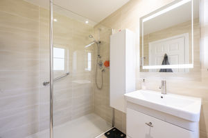 Photo 20- click for photo gallery